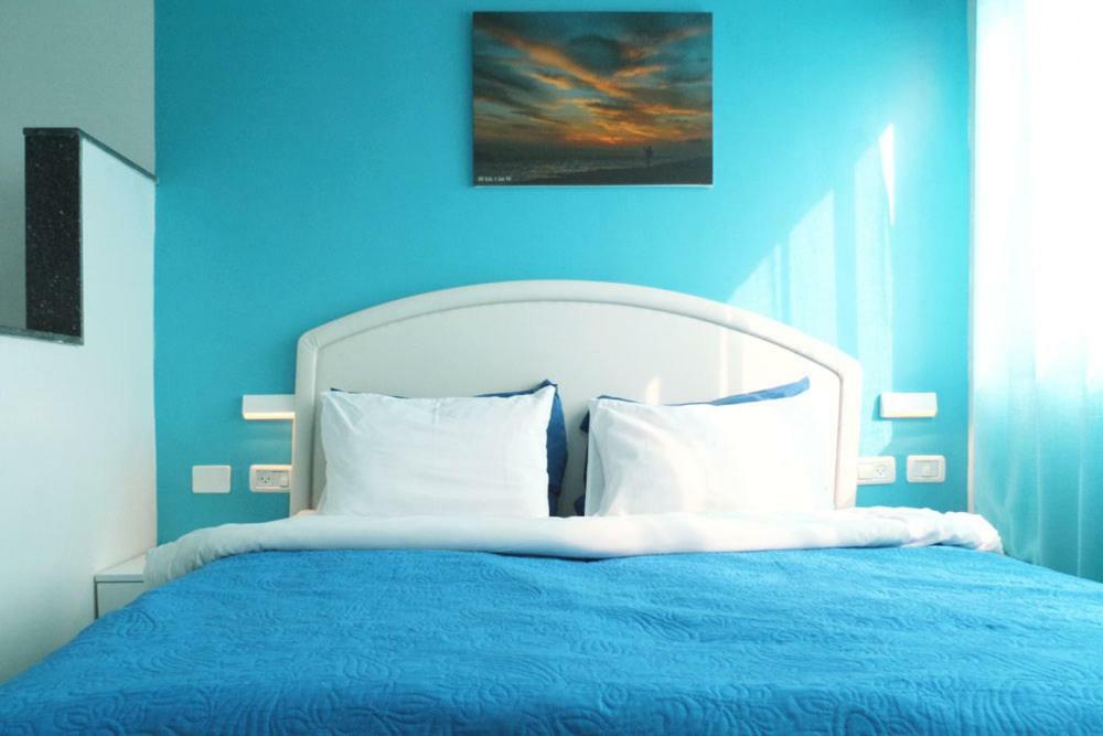 Hotel Blue Sky à Haïfa Extérieur photo